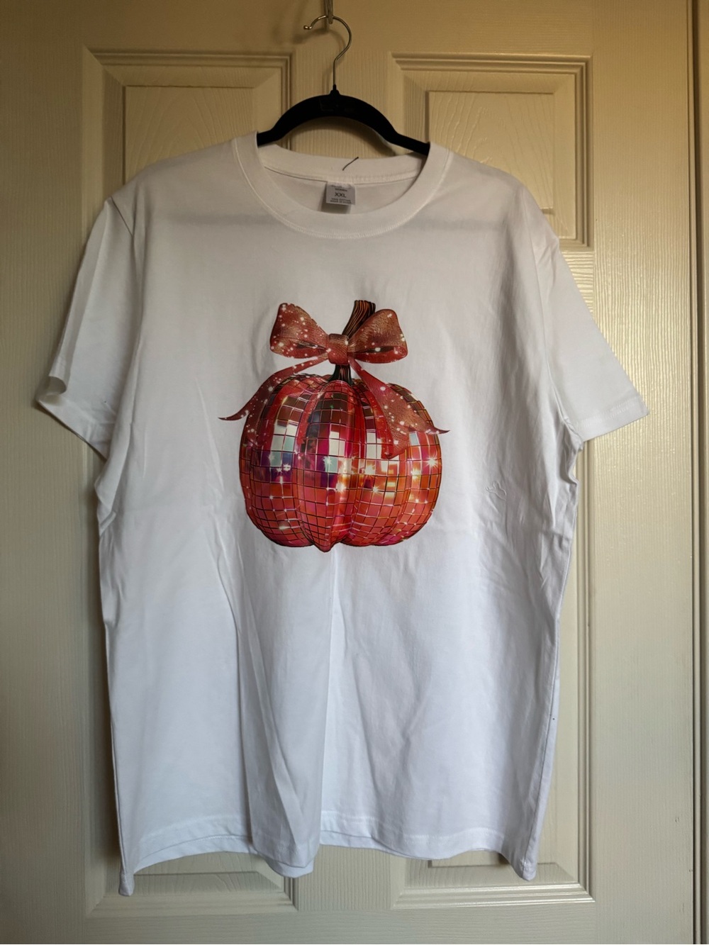 NWT White Cotton Tee with Shiny Orange Pumpkin Graphic, Halloween Tees